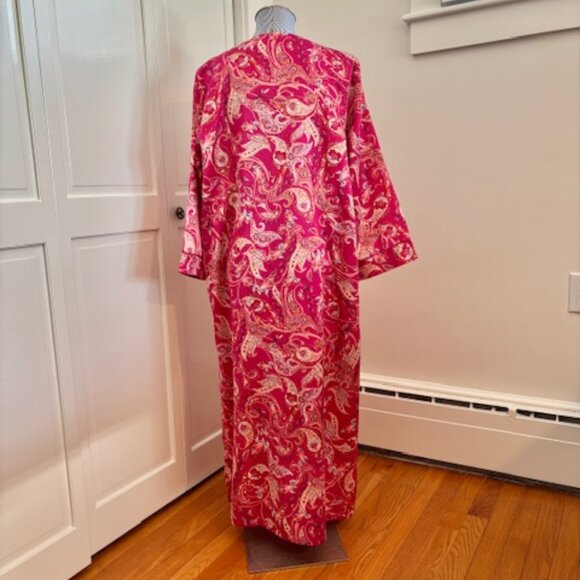Miss Elaine Caftan with Zipper Front - Picture 4 of 5
